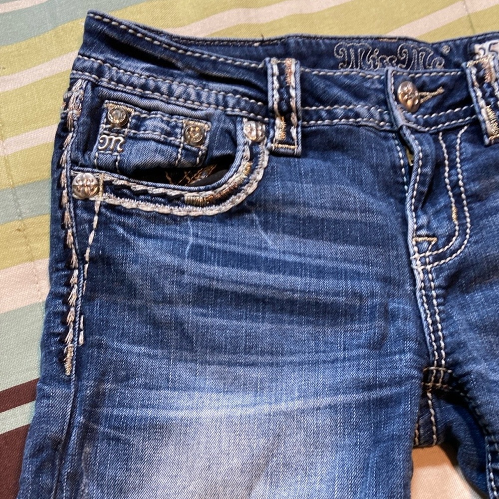 Women’s Distressed Denim Short by Miss Me Brand. EUC! - Picture 2 of 16